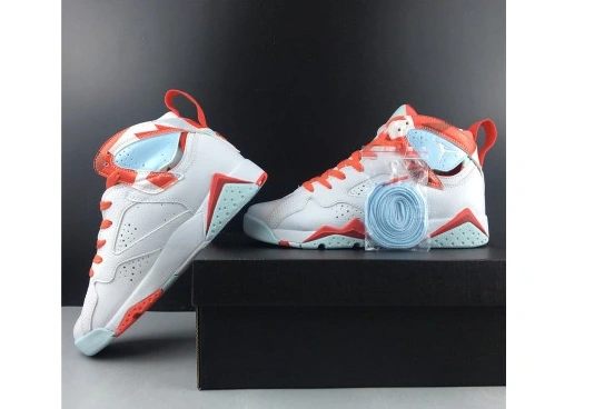 Rep EP RETRO 442960-104 (GS) JORDAN TOPAZ MIST 442960-104 7 AIR 0115